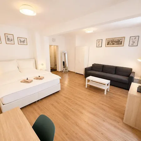 Altbau Am Isartor